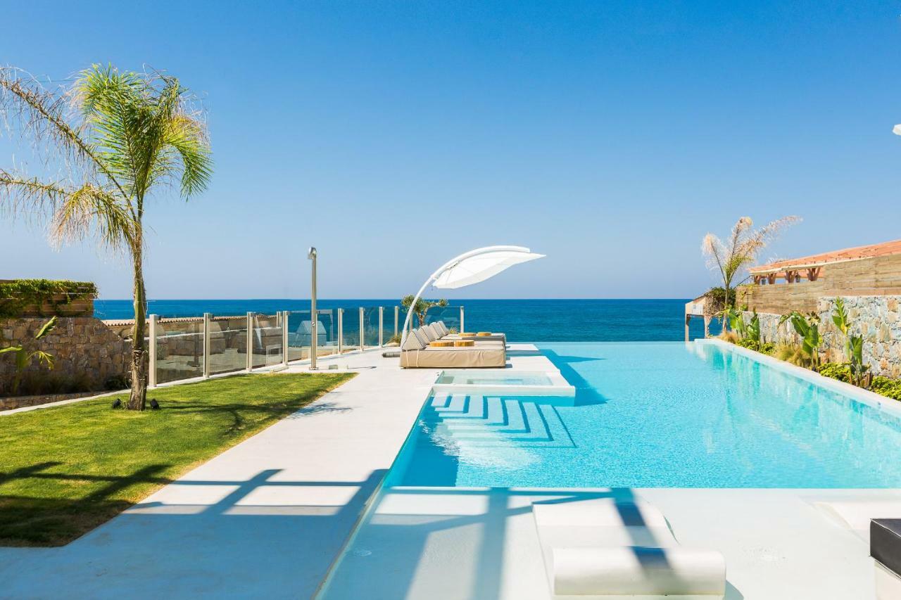 La Casa Di Mare, Luxury Beach Front Villa, By Thinkvilla Skaleta Exterior photo