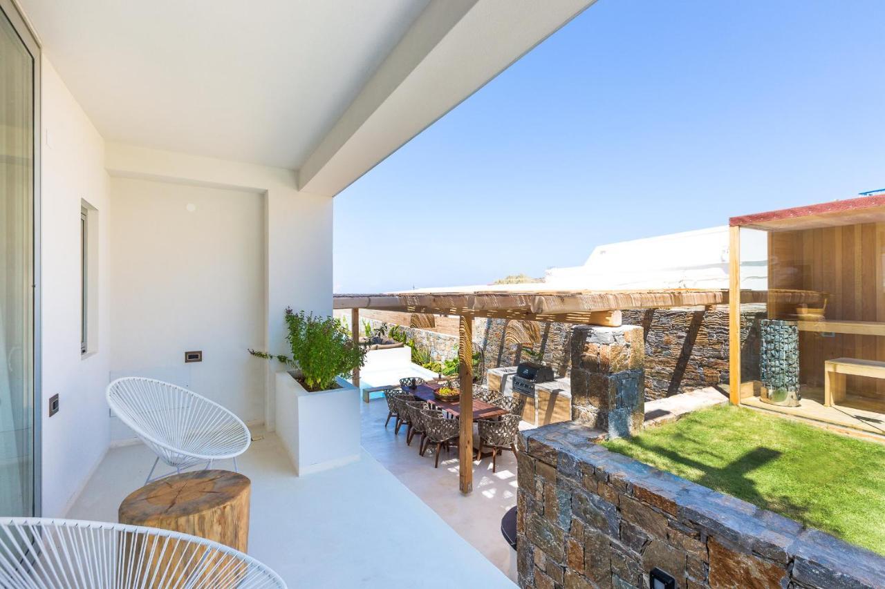 La Casa Di Mare, Luxury Beach Front Villa, By Thinkvilla Skaleta Exterior photo
